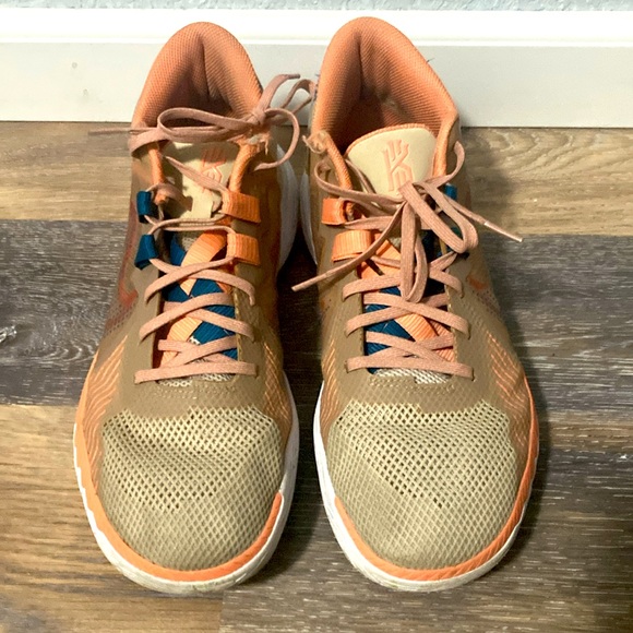 Kyrie 5 Flytrap - Picture 4 of 5